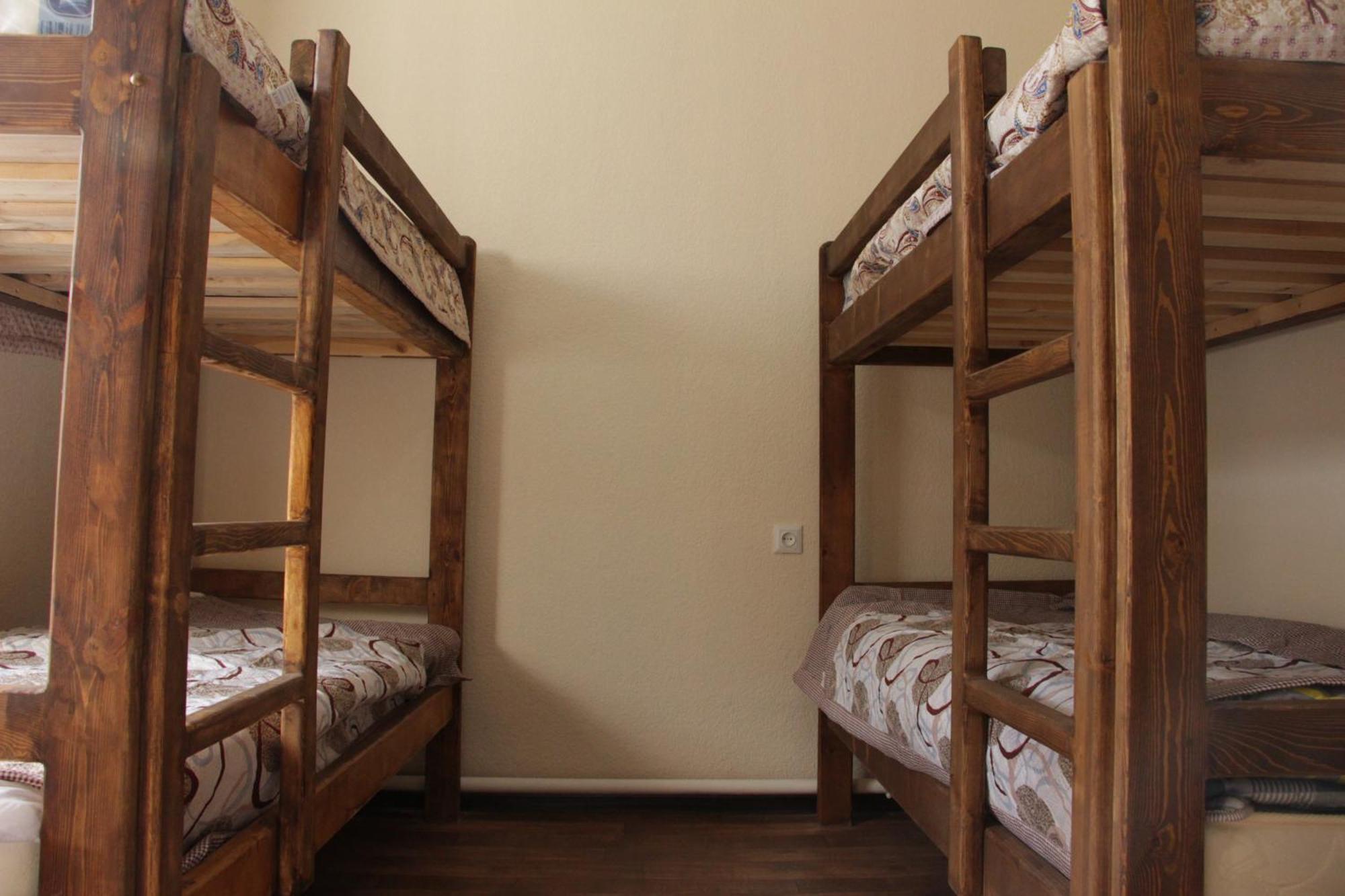 Snow Leopard Hostel Karakol Exterior photo
